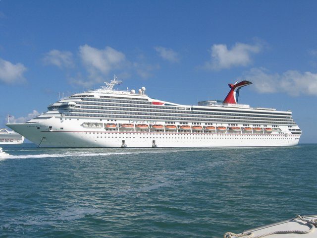CARNIVAL GLORY
