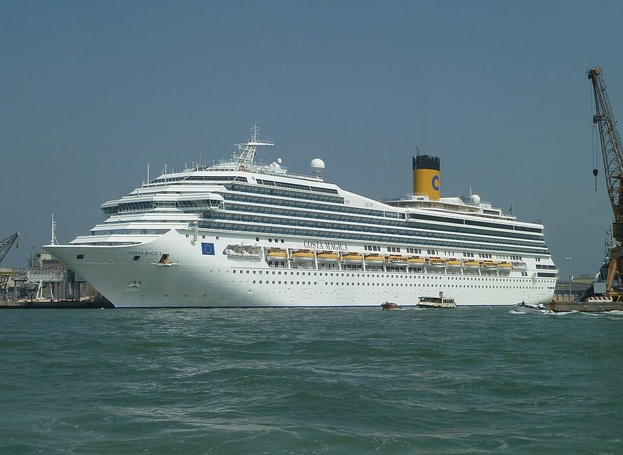 COSTA MAGICA
