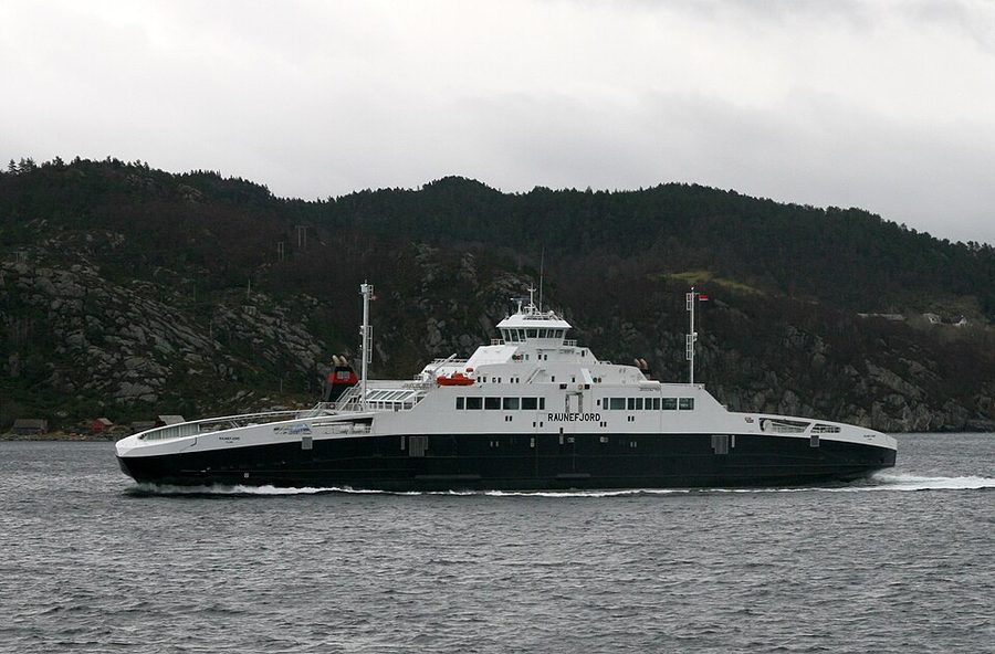 RAUNEFJORD