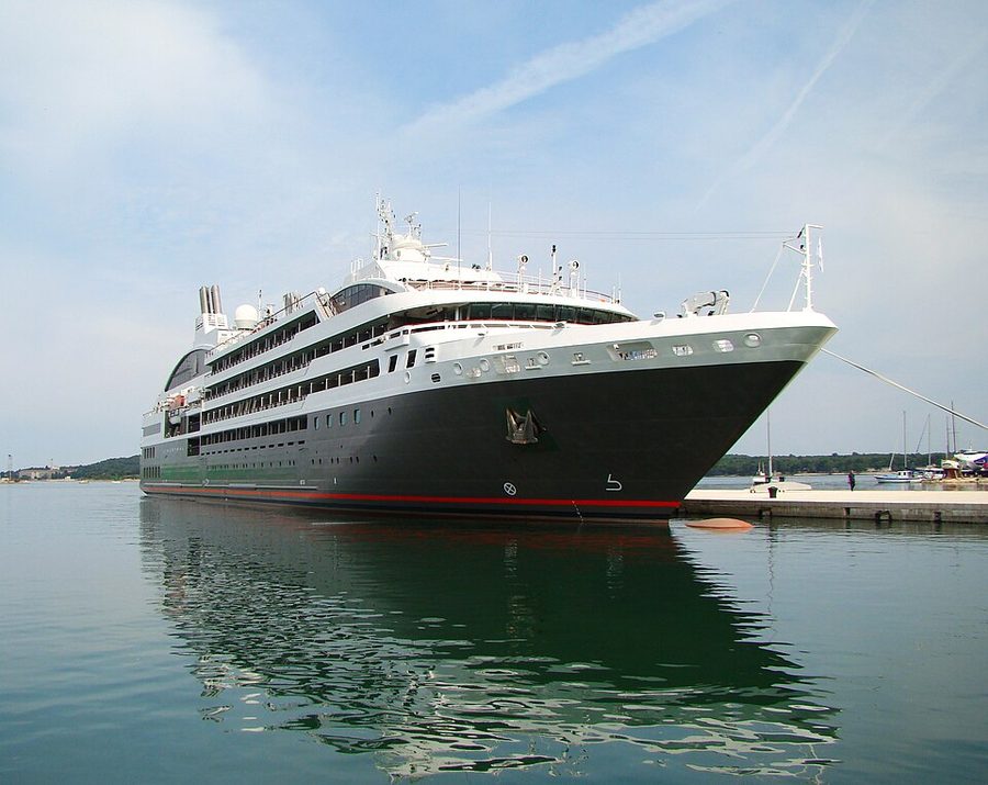 L AUSTRAL