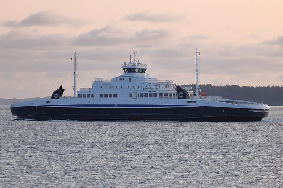 FLATØY